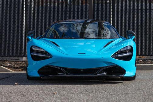 2022 McLaren 720S Base