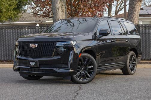 2023 Cadillac Escalade Sport