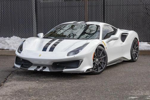 2020 Ferrari 488 Pista Base
