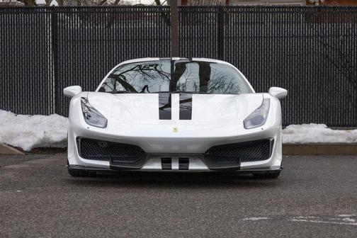 2020 Ferrari 488 Pista Base