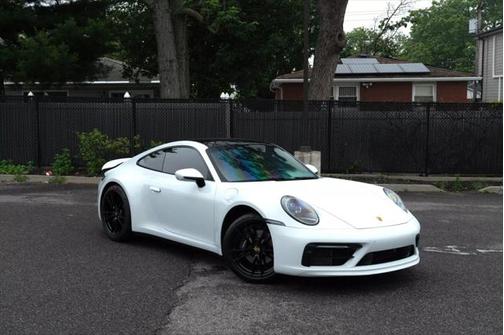 2022 Porsche 911 Carrera