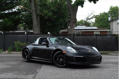 2018 Porsche 911 Targa 4