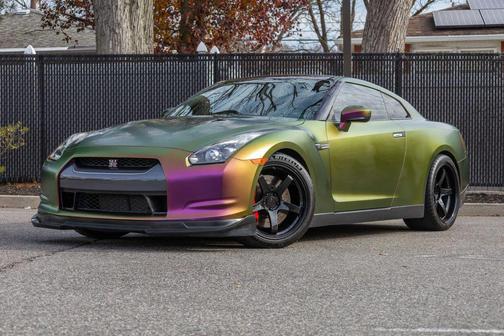 2010 Nissan GT-R Premium