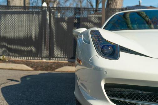 Bianco Avus 2015 Ferrari 458 Italia Base
