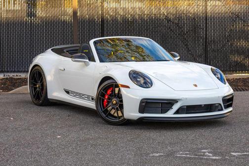 2024 Porsche 911 Carrera GTS