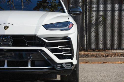 2019 Lamborghini Urus Sport Utility 4D