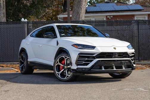 2019 Lamborghini Urus Sport Utility 4D