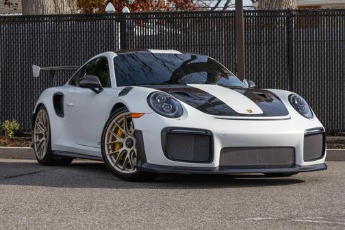 2018 Porsche 911 GT2 RS