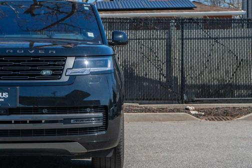 Black 2023 Land Rover Range Rover P530 SE