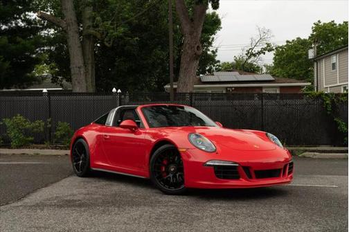 2016 Porsche 911 Targa 4 GTS