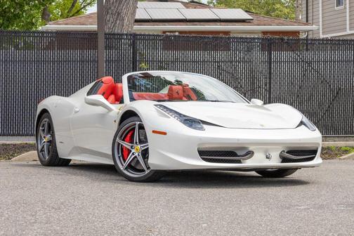 Bianco Avus 2012 Ferrari 458 Spider Base
