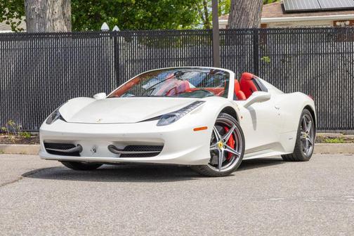 Bianco Avus 2012 Ferrari 458 Spider Base