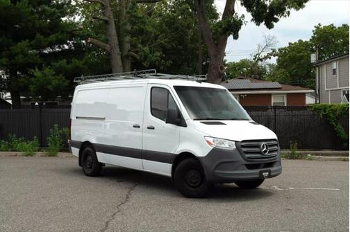 2021 Mercedes-Benz Sprinter 2500 Standard Roof