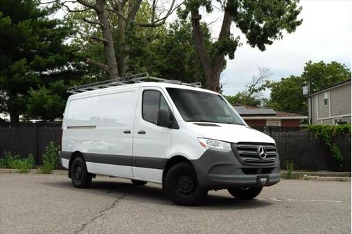 2021 Mercedes-Benz Sprinter 2500 Standard Roof