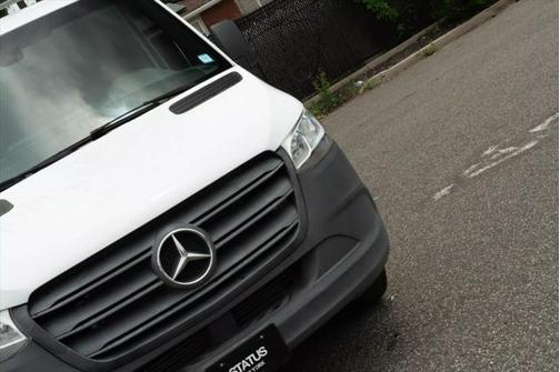 2021 Mercedes-Benz Sprinter 2500 Standard Roof