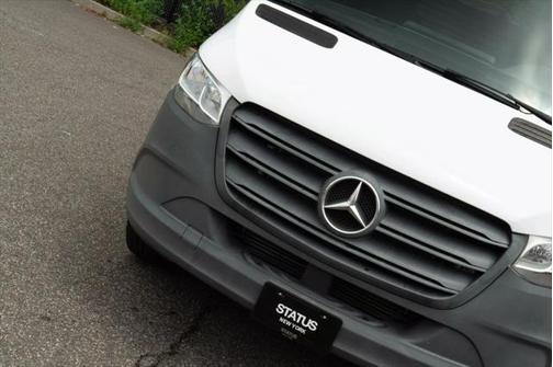 2021 Mercedes-Benz Sprinter 2500 Standard Roof