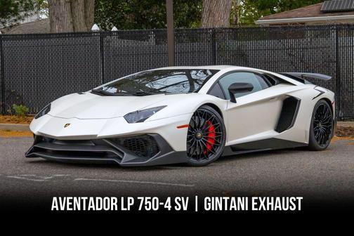 2017 Lamborghini Aventador LP740-4S
