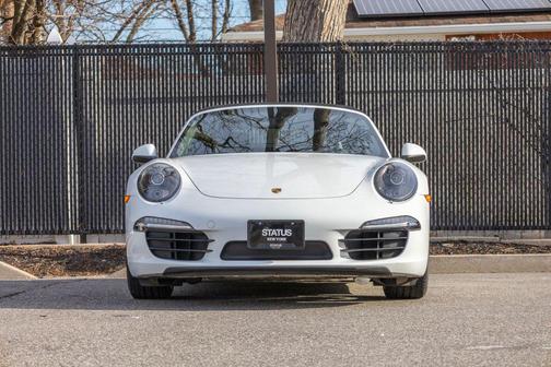 2016 Porsche 911 Carrera