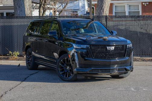 2023 Cadillac Escalade ESV Sport