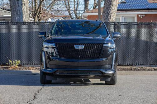 2023 Cadillac Escalade ESV Sport