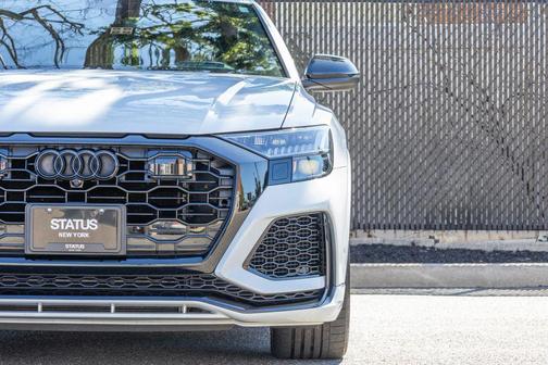 2024 Audi RS Q8 4.0T