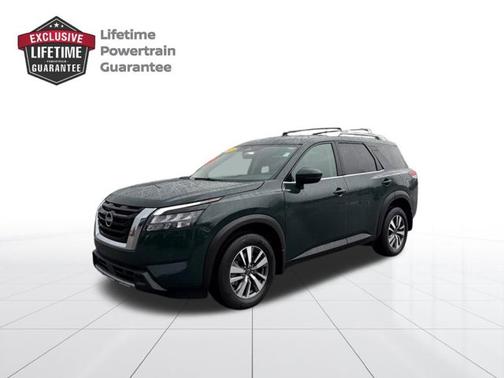 Obsidian Green Pearl 2025 Nissan Pathfinder SL