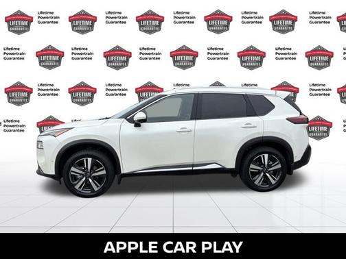 2022 Nissan Rogue SL