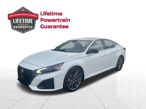 White 2023 Nissan Altima 2.0 SR