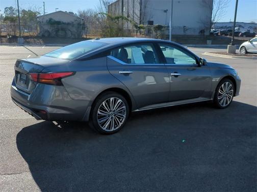 2024 Nissan Altima 2.5 SL