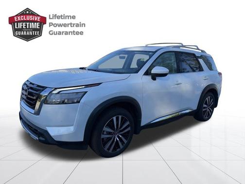 Pearl 2025 Nissan Pathfinder Platinum