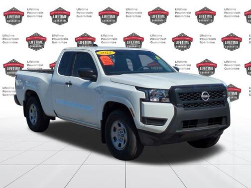 2025 Nissan Frontier S