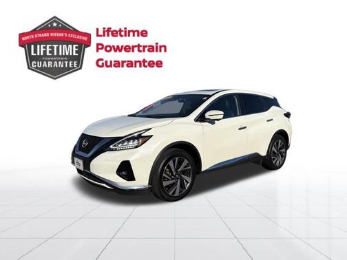 White 2023 Nissan Murano SL
