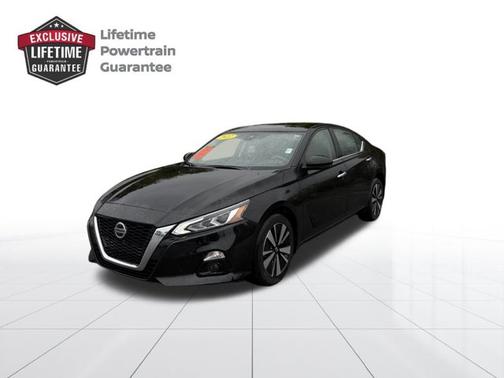 2022 Nissan Altima 2.5 SL