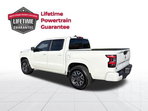 2024 Nissan Frontier SL