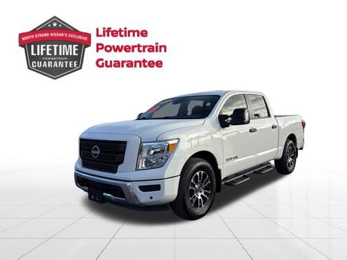 2024 Nissan Titan SV