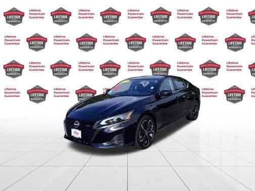 2024 Nissan Altima 2.5 SR