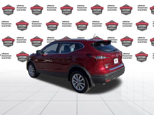 2022 Nissan Rogue Sport SV