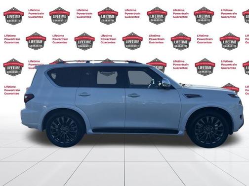 2023 Nissan Armada Platinum
