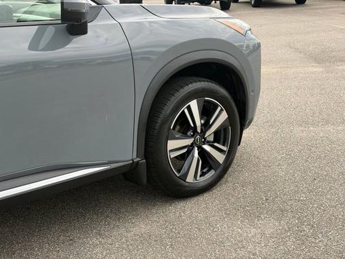 Boulder Gray Pearl 2023 Nissan Rogue SL