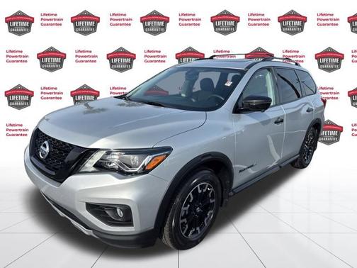 2020 Nissan Pathfinder SL