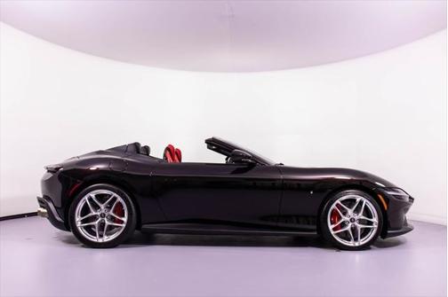 2024 Ferrari Roma Spider