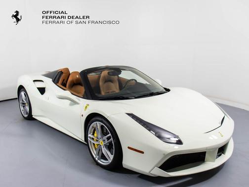 2019 Ferrari 488 Spider Base