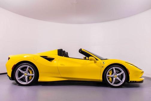 2022 Ferrari F8 Spider Base