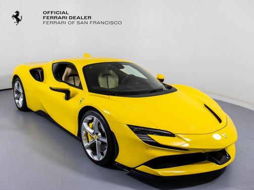2022 Ferrari SF90 Stradale Base