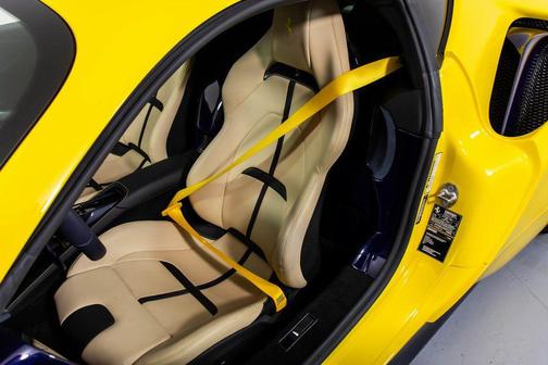 2022 Ferrari SF90 Stradale Base