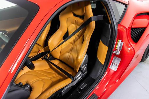 2018 Ferrari 488 GTB Base