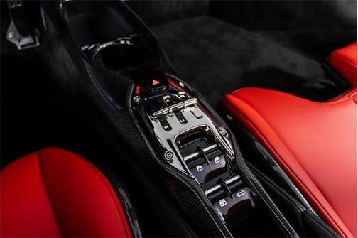 2024 Ferrari SF90 Spider Base