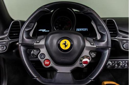 2015 Ferrari 458 Spider Base