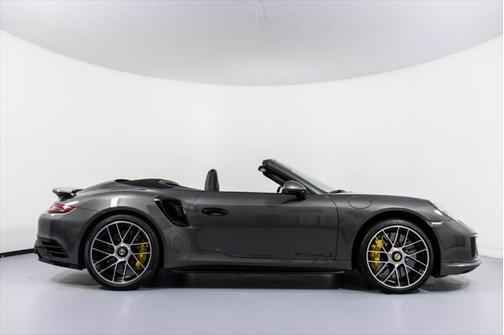 2019 Porsche 911 Turbo S