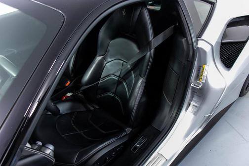 2016 Ferrari 488 GTB Base